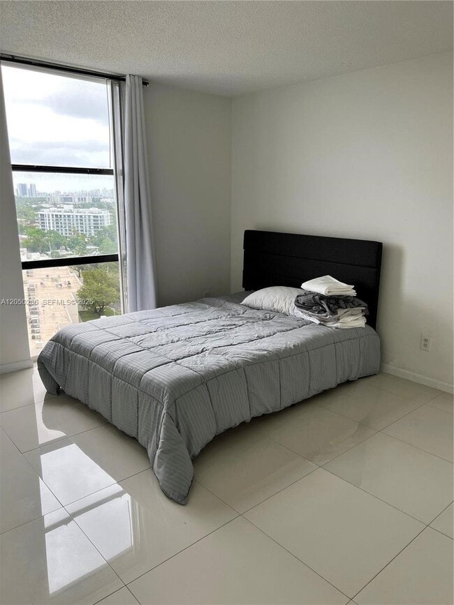 Photo - 13499 Biscayne Blvd Unit 1407