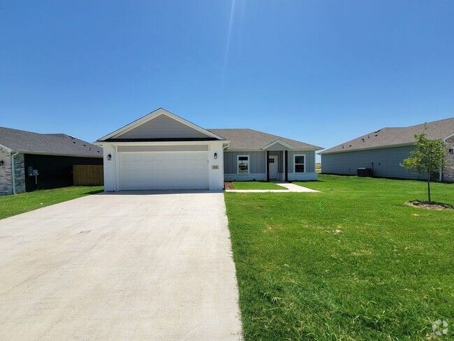 Building Photo - Brand New 3 BR / 2 BA Home in Corsicana!