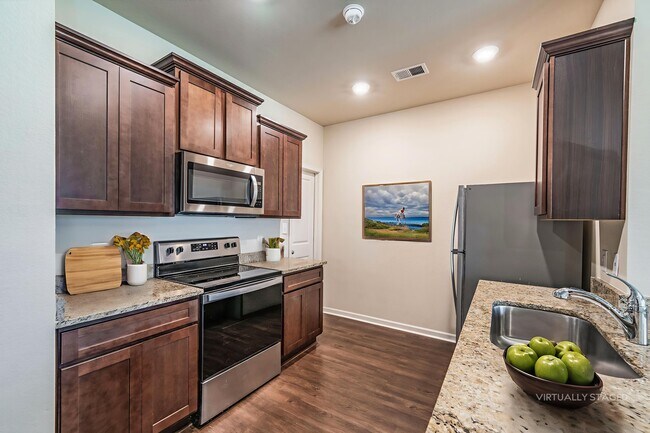 Photo - 6477 Rainbow Row