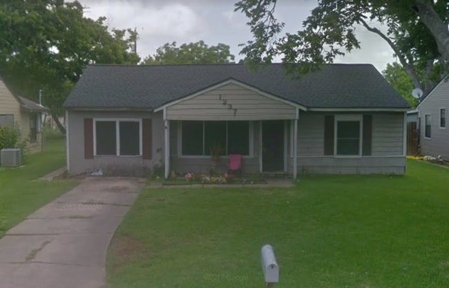 Photo - Great 3 Bedroom Single Family in Angleton