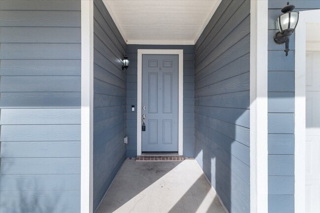 Photo - 9141 Blackstone Dr