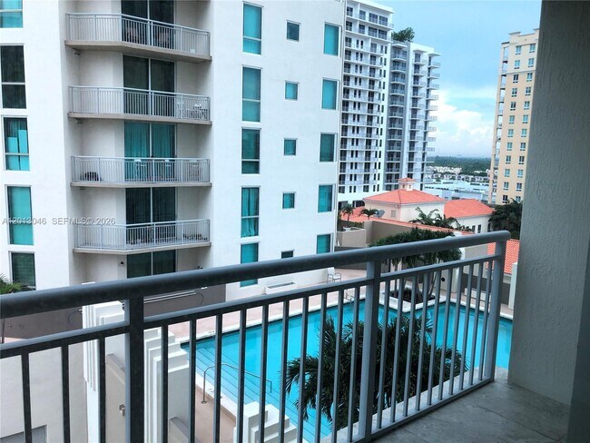 9055 SW 73rd Ct Unit 1008