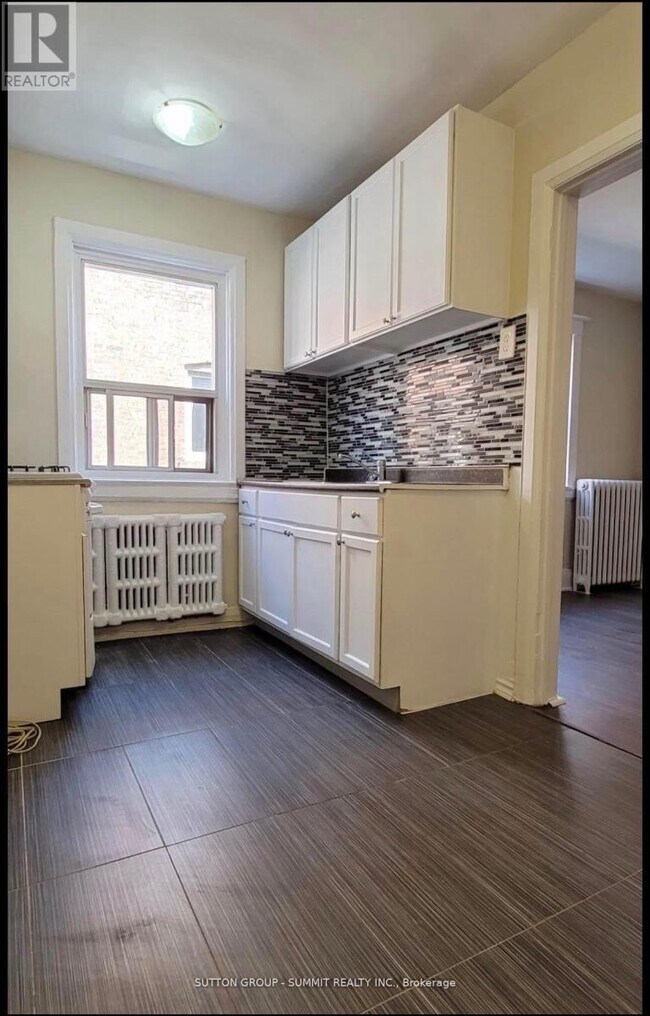 Photo - 98 Vaughan Rd Unit 108