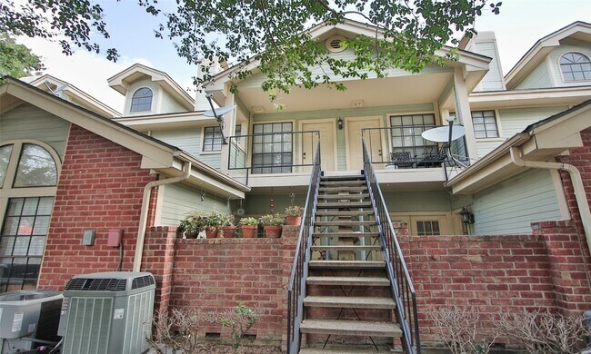 Photo - 4900 Floyd St Unit 11