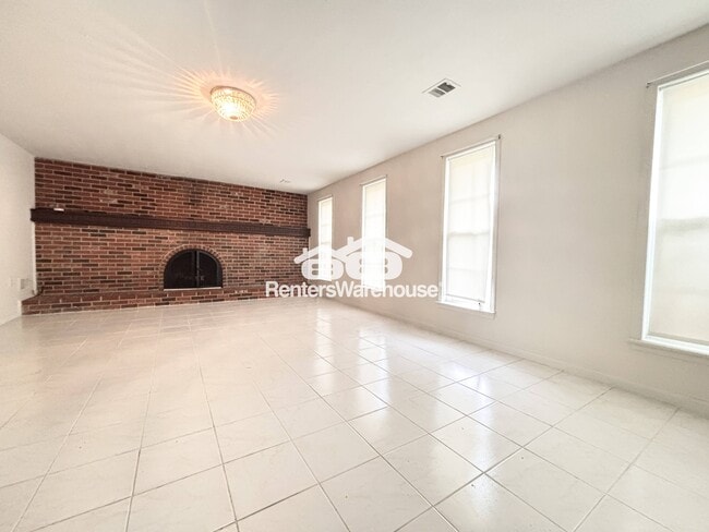 Photo - 2702 Muskogee St