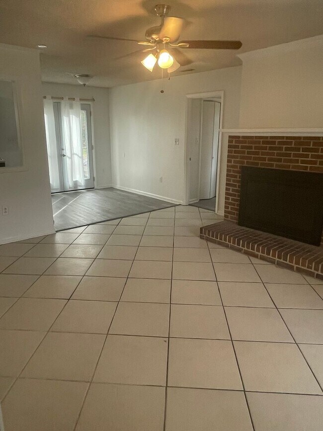 Photo - 7400 Lea Wood Ln