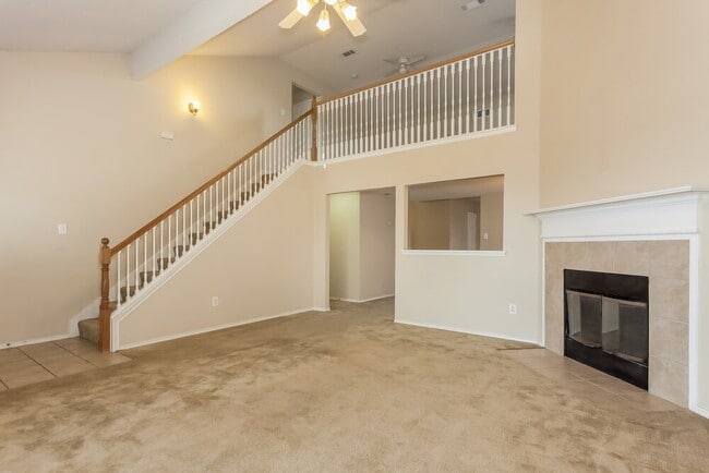 Photo - 1621 Whispering Cove Trail