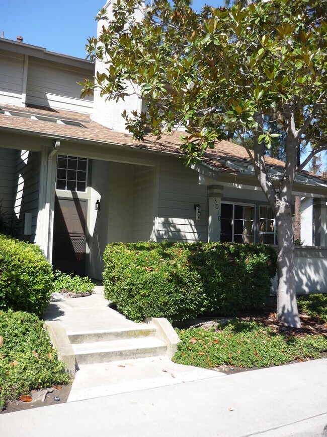 Dual Master Condo in Bluffs of Fox Run! - Dual Master Condo in Bluffs of Fox Run!