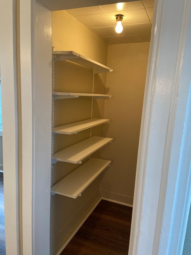 Photo - 1917 Market St