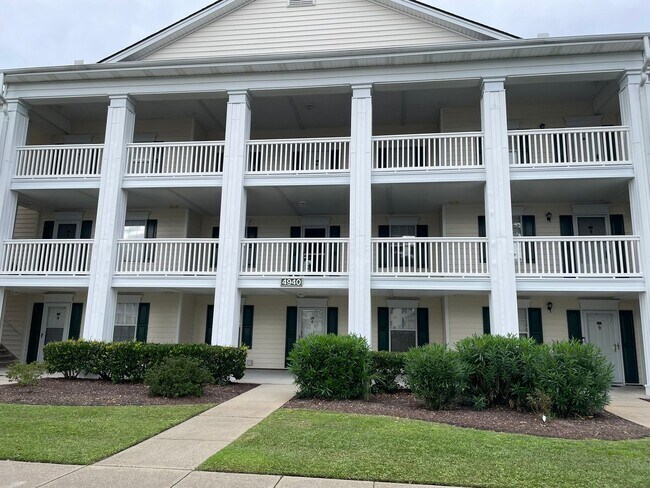 Photo - Available Now! 2 Bedroom, 2 Bath Condo at ...