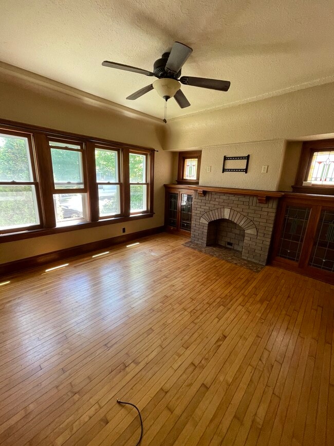 Photo - 3235 S Indiana Ave Unidad Lower