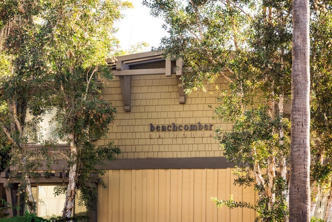 Photo - Elan Beachcomber La Jolla