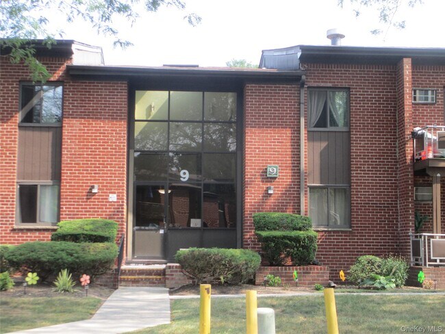 Building Photo - 9 Darian Ct Unit 1A Rental