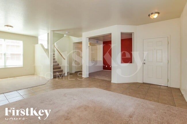 Photo - 17173 W Post Dr