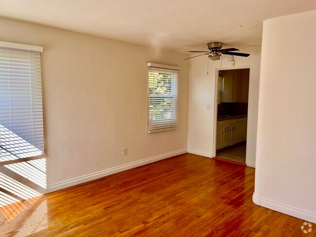 Building Photo - 4141 34th St Unit n/a Rental