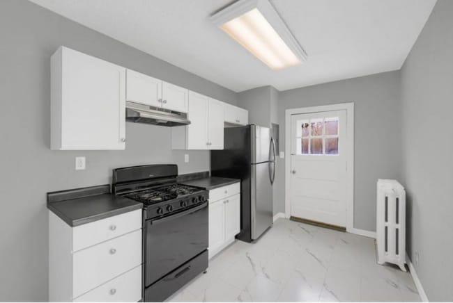 Photo - 1055 7th St W Unit Apt 2