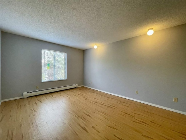 Photo - 3150 Lakeside Dr