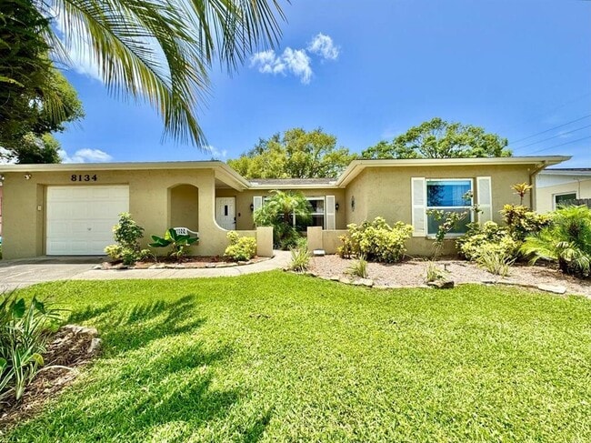 Photo - 8134 Winthrop Dr