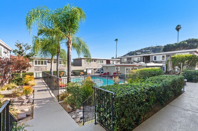 Photo - 725 Washington Heights Rd