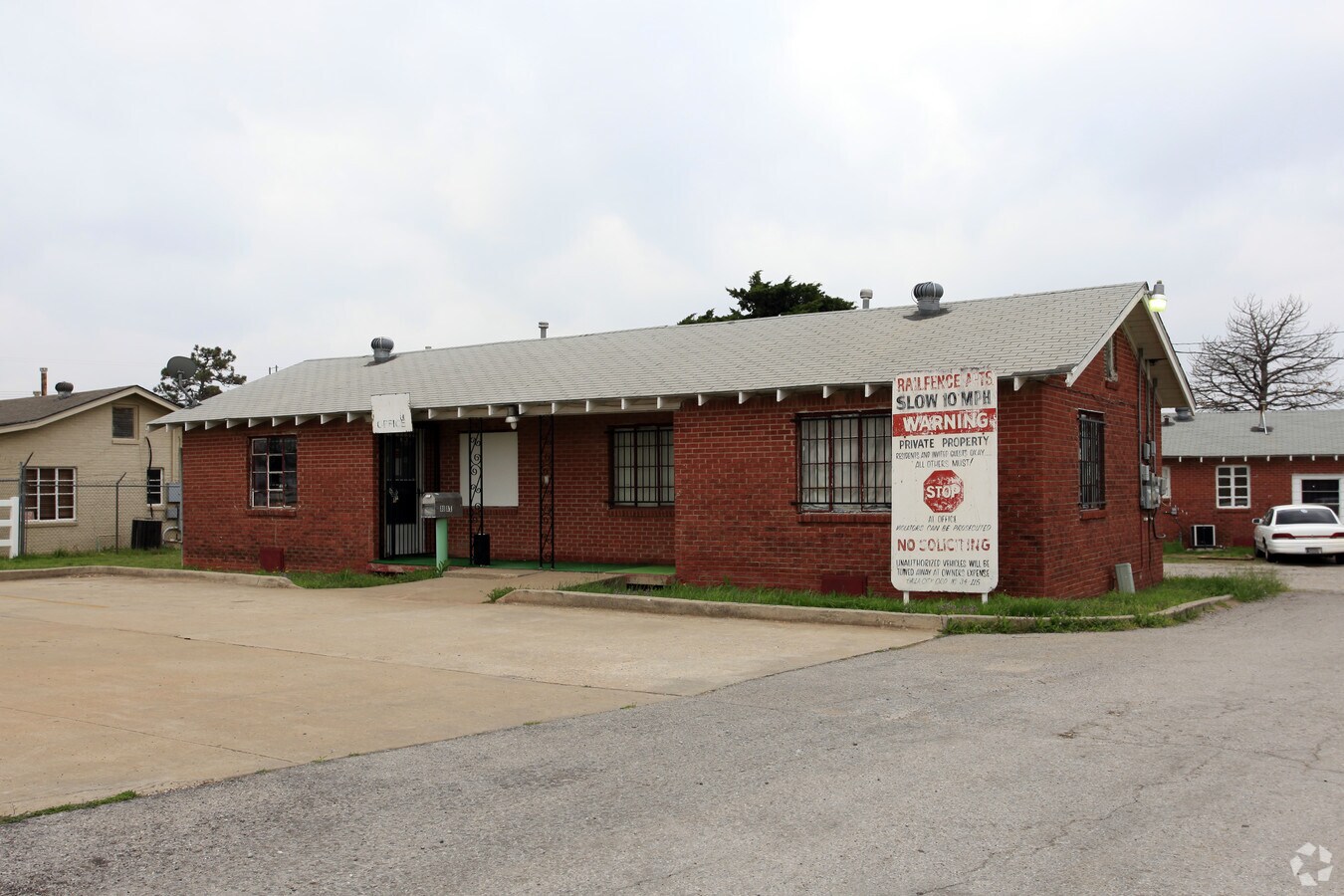Railfence Apartments - Railfence Apartments
