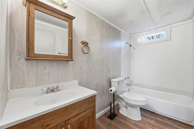 Photo - 1309 Oakridge Rd