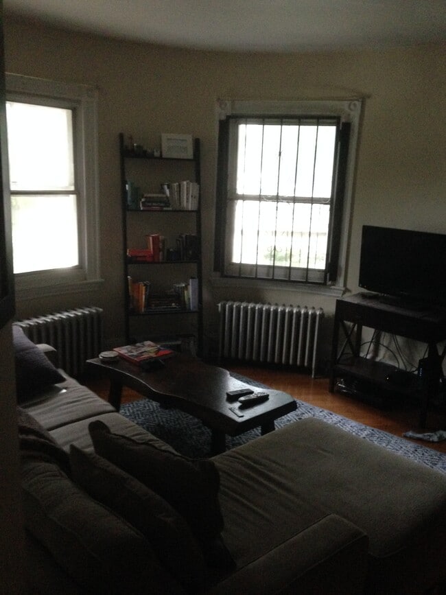 Photo - 18 Saint John St Unit 2
