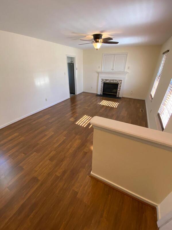 Photo - 6104 Lamar Dr