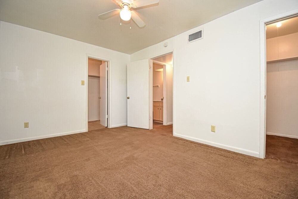 Photo - 20 S Mechanic St