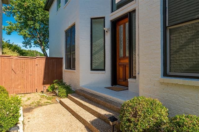 Photo - 2814 Waterford Dr