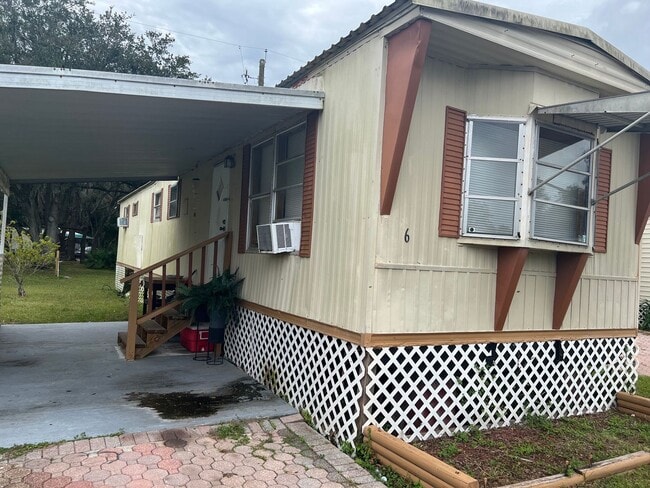 Photo - 12300 Phillips Ln Unit Lot 6