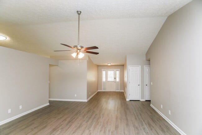 Photo - 3391 Lochness Ln