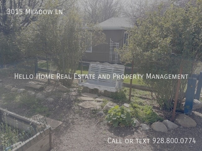 Photo - 3015 Meadow Ln