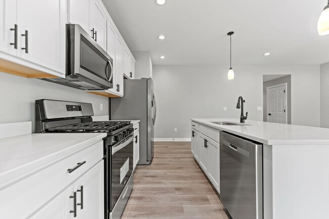 Photo - 11586 Willowbrook Rd