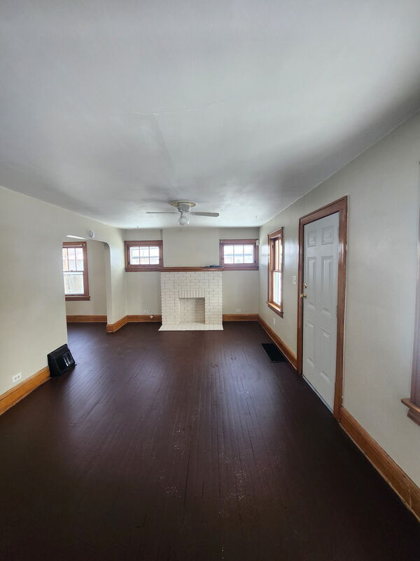 Photo - 87 Brighton Dr