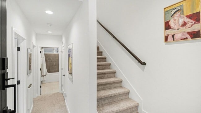 Photo - 3Bd/2.25Ba Seattle Townhouse