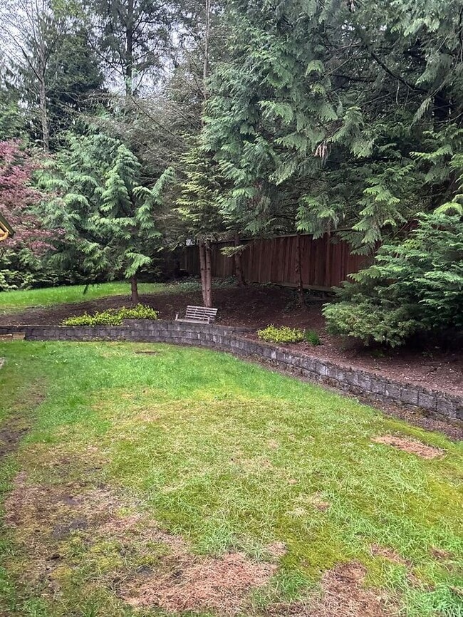 Photo - Nice 2 plus Bedroom 2 Bath Duplex in Puyallup!! Nice Location!!