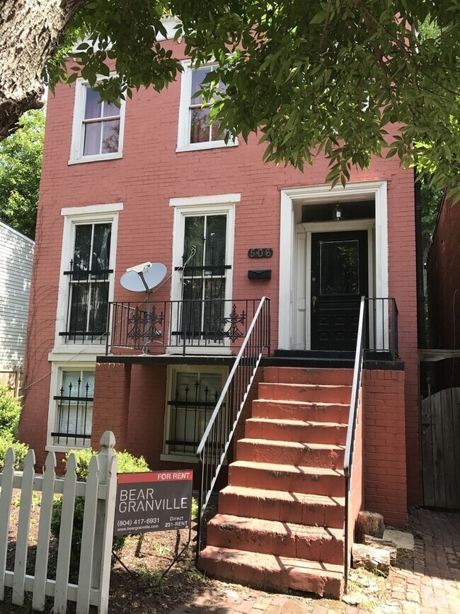 Building Photo - 506 W Marshall St Unit Apt #Up (2nd Flr)