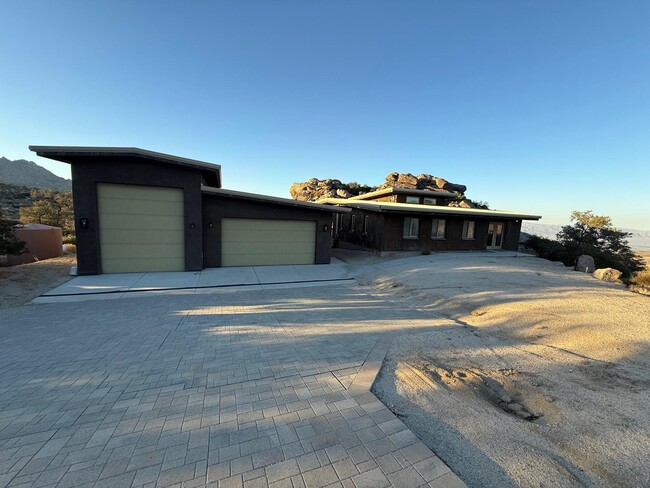 Photo - 60913 Manzanita Rd House