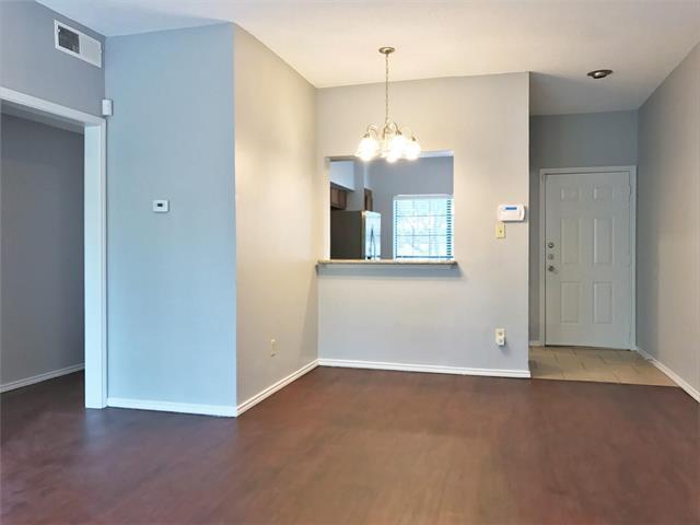 Photo - 9601 Forest Ln Unidad 1313