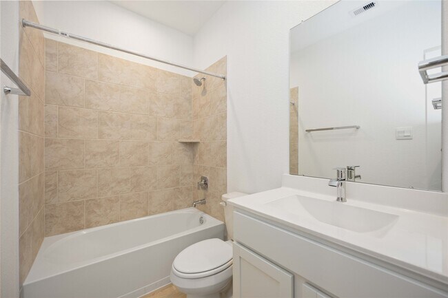 Photo - 31622 Farlam Farms Trl