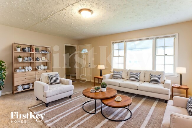 Photo - 2276 Dauphine St