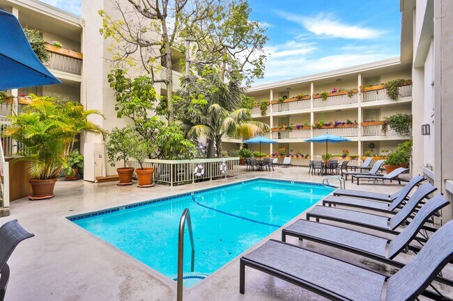 Photo - 1230 N Sweetzer Ave Condo Unit 112