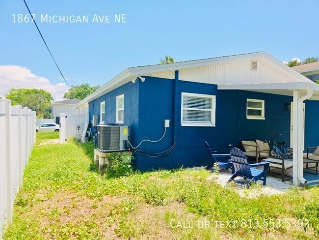 Photo - 1867 Michigan Ave NE