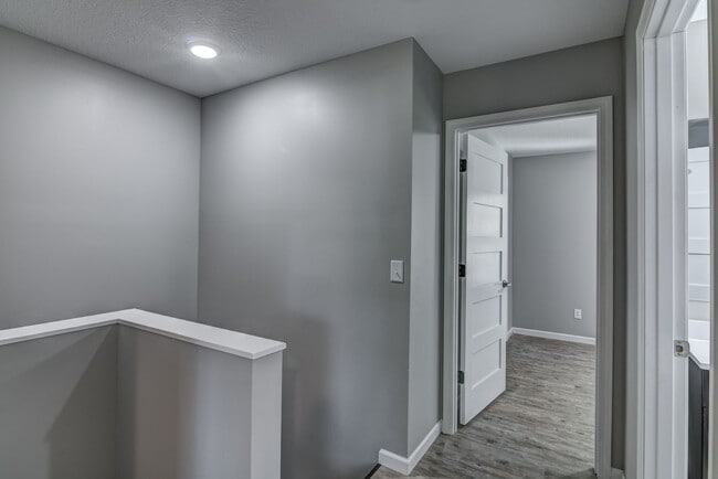 Photo - 302 12th St SE Unit A