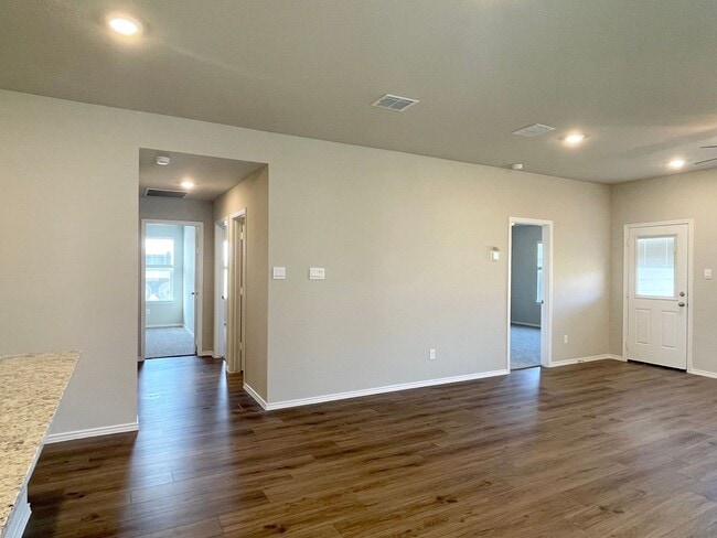 Photo - 2909 Cyprian Rd