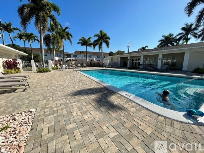 Photo - 685-612 12th Ave S Unit 1