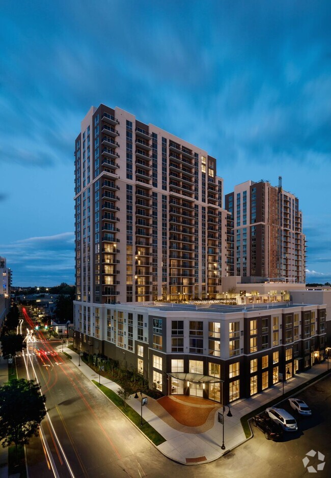 Building Photo - Allure @ Harbor Point Rental