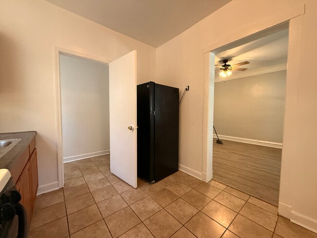 Photo - 6810 S East End Ave Unidad 1N