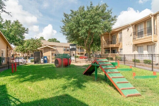 Photo - 515 S Bender Ave Apartment Unit 1310