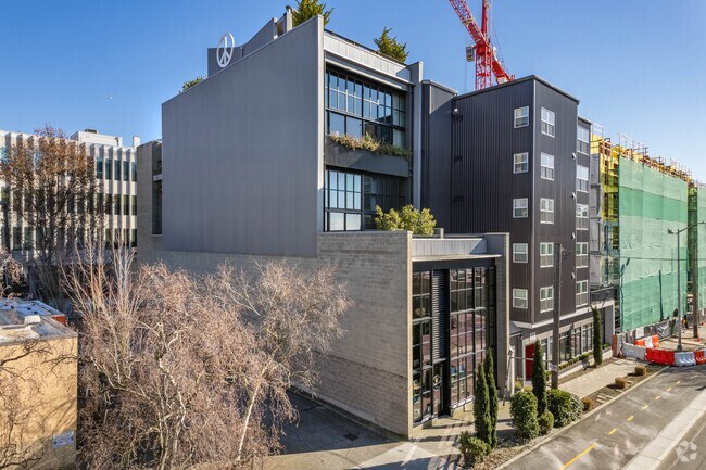 Exterior - Counterbalance Lofts